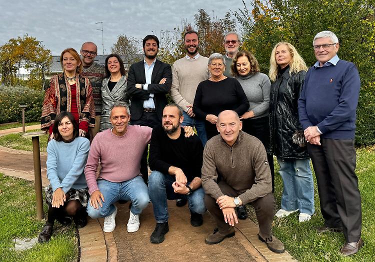 La giunta a Casa Medea: «Sosteniamo il lavoro dell'associazione»