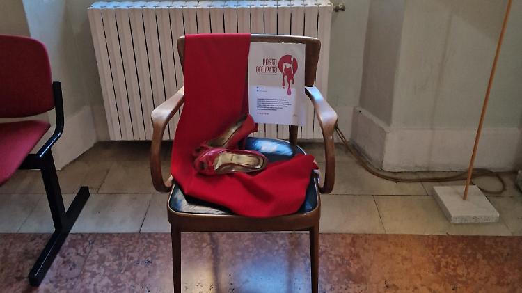«Posto occupato» contro la violenza