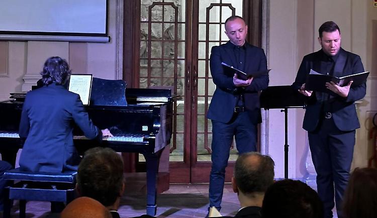 Cantare l'unione d'Italia