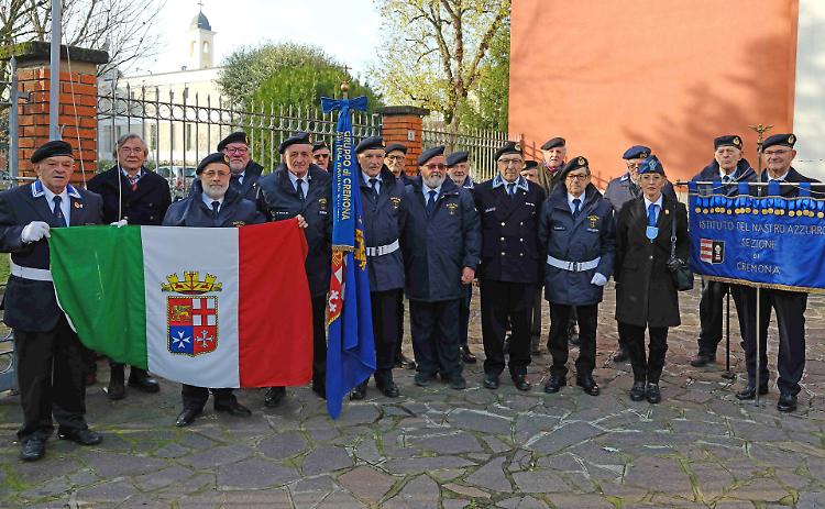 Santa Barbara: «Uniti e decisi, siate portatori di pace»