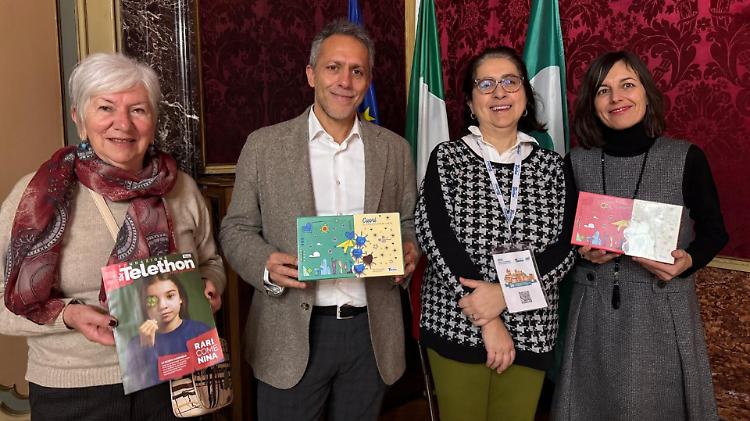 Solidariet&agrave;, VIrgilio e Della Giovanna presentano la campagna Telethon