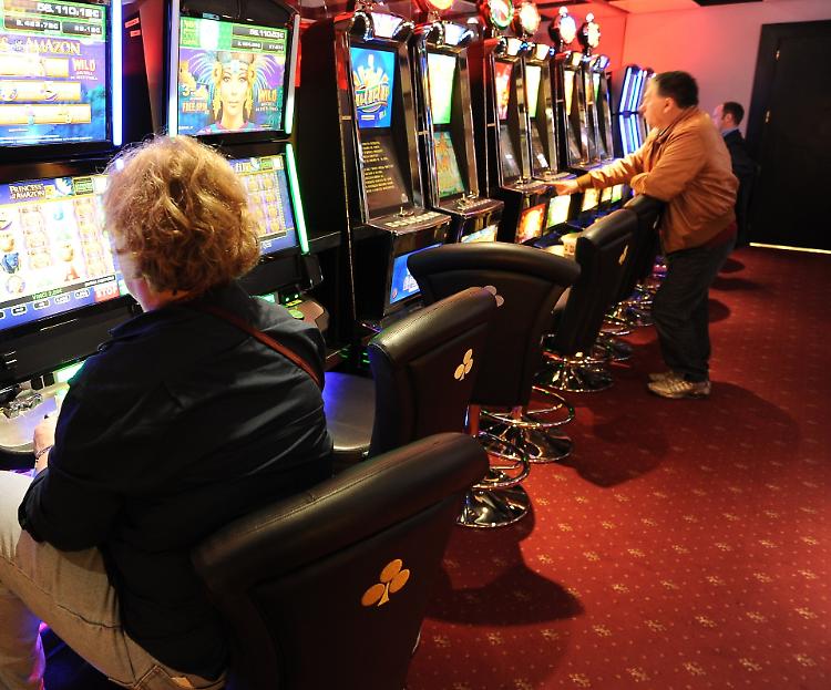 Il gioco online dilaga: bruciato un miliardo