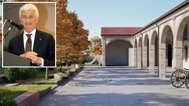 Anche il cortile diventa vetrina della storia