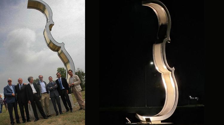 Il violino di via Mantova torna a brillare: completato il restyling dell&rsquo;illuminazione