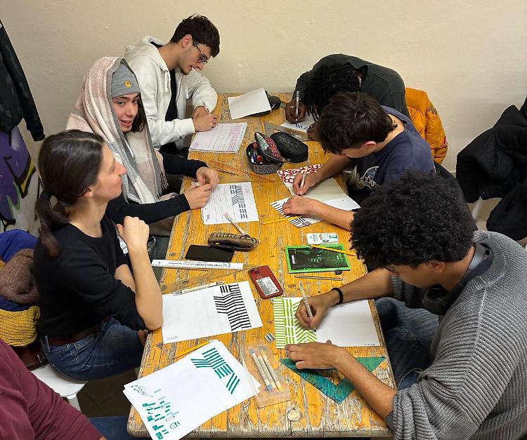 In tanti al corso di calligrafia: &laquo;Come amanuensi in salsa hip hop&raquo;