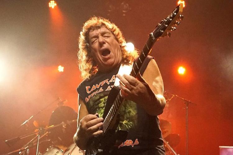 Dennis Stratton in concerto a Cremona