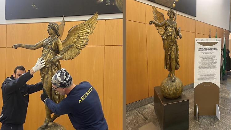 La Vittoria alata protagonista a Palazzo Lombardia