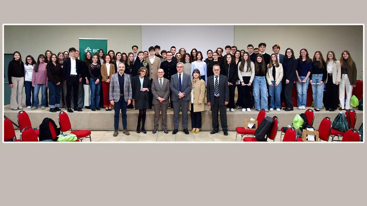 Le borse di studio tra merito e impegno