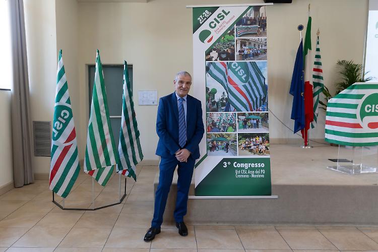 Ore di cassa integrazione in aumento: impatti su produzione e famiglie