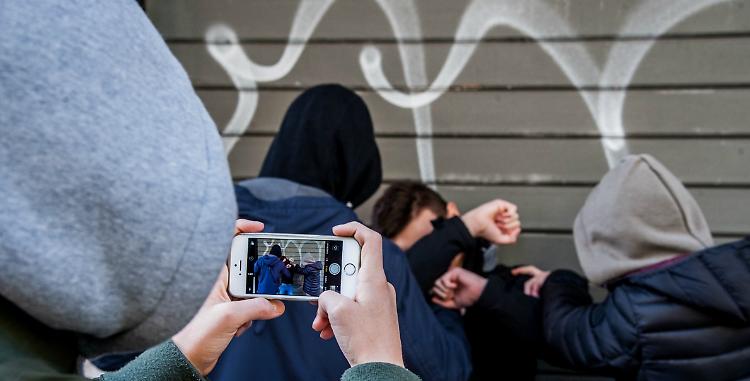 Bullismo, l&rsquo;et&agrave; si abbassa: i primi casi gi&agrave; a 7 anni