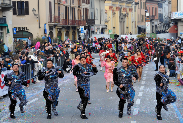 Carnevale nel Cremasco: un lungo ponte tra sfilate, laboratori e feste per tutti