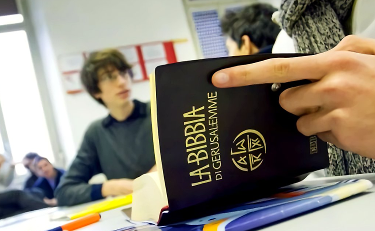 Insegnanti precari di religione, risarcimento per la mancata stabilizzazione