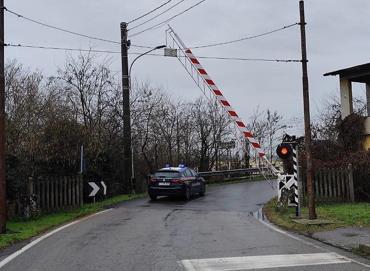 &laquo;Sbarre su? &Egrave; filato tutto liscio...&raquo;