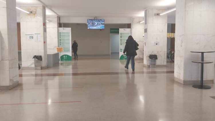 Sanificato l&rsquo;atrio del Maggiore