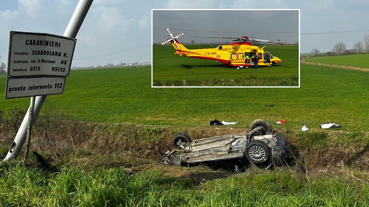Auto si ribalta sulla Giuseppina: tre feriti e intervento dell&rsquo;elisoccorso