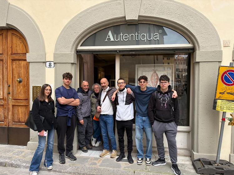 Dalle botteghe al restauro: in Toscana i ragazzi scoprono la professione del falegname