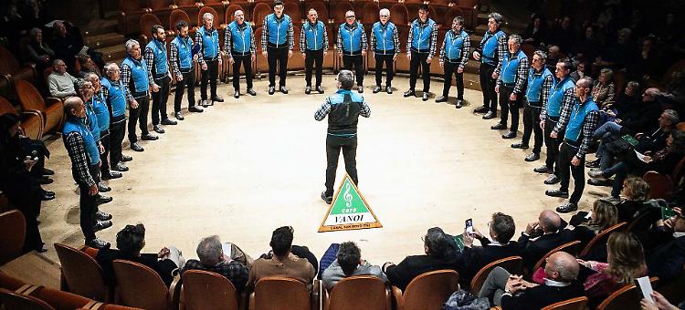 Dalla foresta di Paneveggio all&rsquo;Auditorium: il Coro Vanoi incanta il Museo del Violino