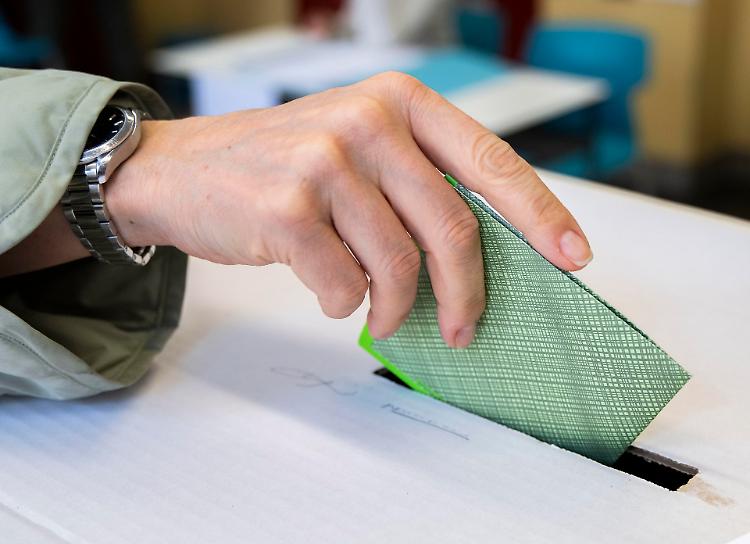 Referendum in provincia, seggi chiusi:  molto alta l'affluenza