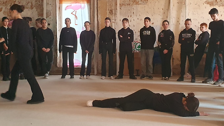 La violenza contro le donne si combatte sul palcoscenico