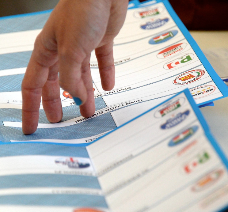 Elezioni politiche, le liste per il Parlamento