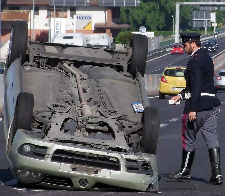 Incidenti, una piaga «salata»: bruciati 232 euro a cittadino