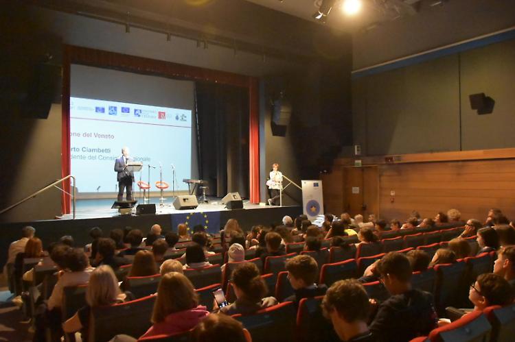 Comunicato Stampa: Giornata Europea delle Lingue