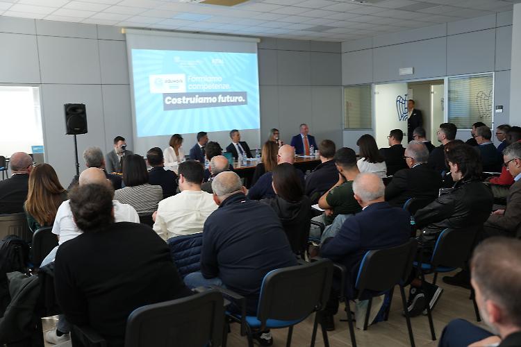 Comunicato Stampa: In Val di Sangro nasce Eduwork Academy Abruzzo, il polo di formazione industriale per l'occupazione