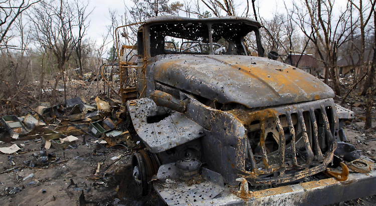 Ucraina, fuggiti dall'inferno di Mariupol