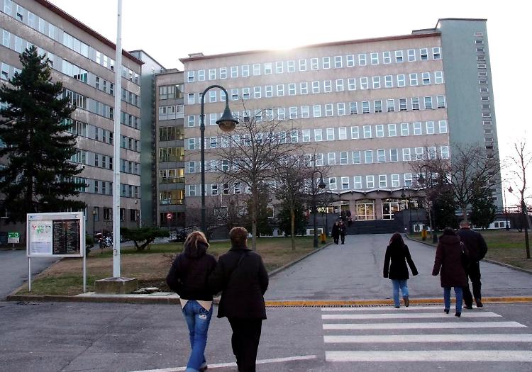 L'emergenza: ospedale Maggiore a caccia di medici