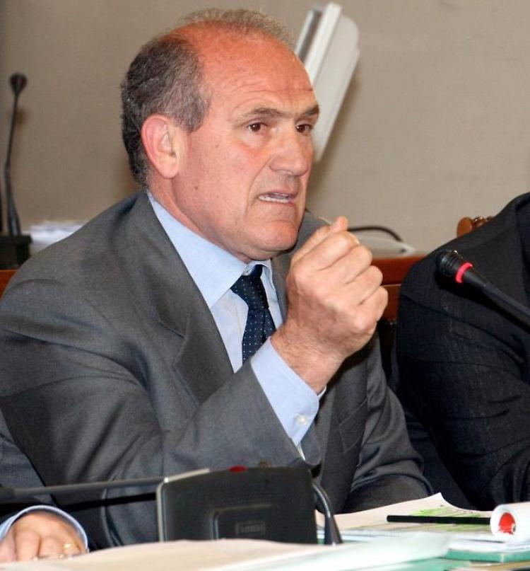 Apparentamenti: Foderaro forse, no ufficiale della Carlino