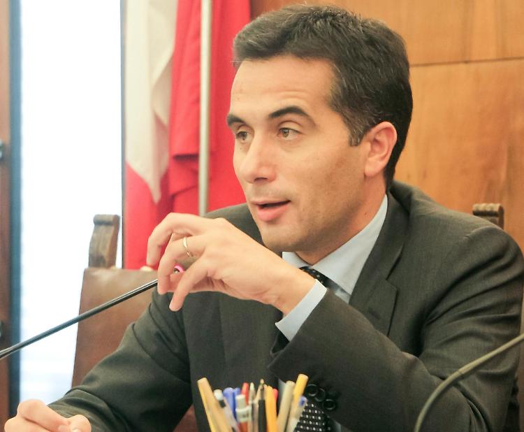 Lupi resta al Governo: Salini, via libera per il parlamento europeo