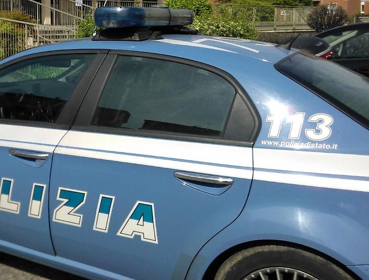 Gli agenti dell'anticrimine del commissariato hanno arrestato il giovane