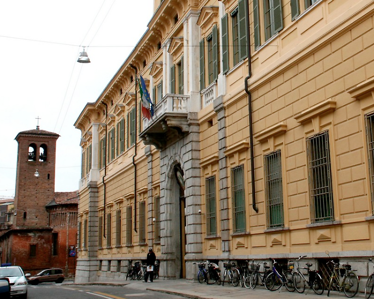 Rientra a Crema dalla Moldavia, ma l'espulsione durava altri due anni