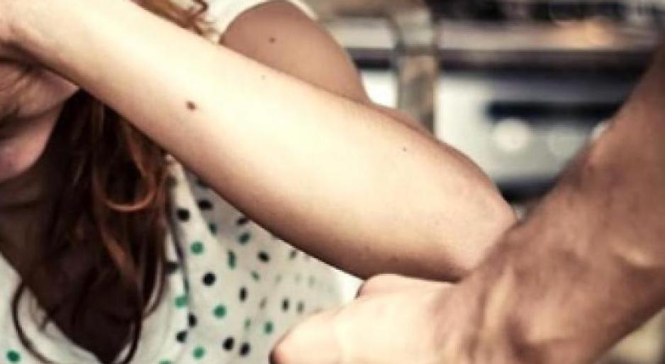 "S&igrave;, l'ho schiaffeggiata". Condannato il patrigno