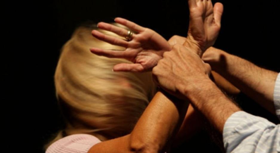 Una vita di botte e violenze: sei anni al marito-padrone