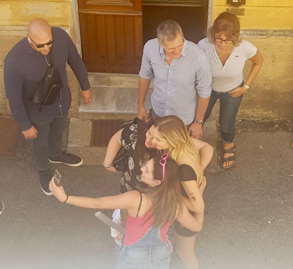 selfiue due