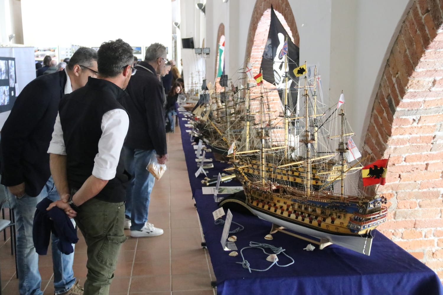 mostra