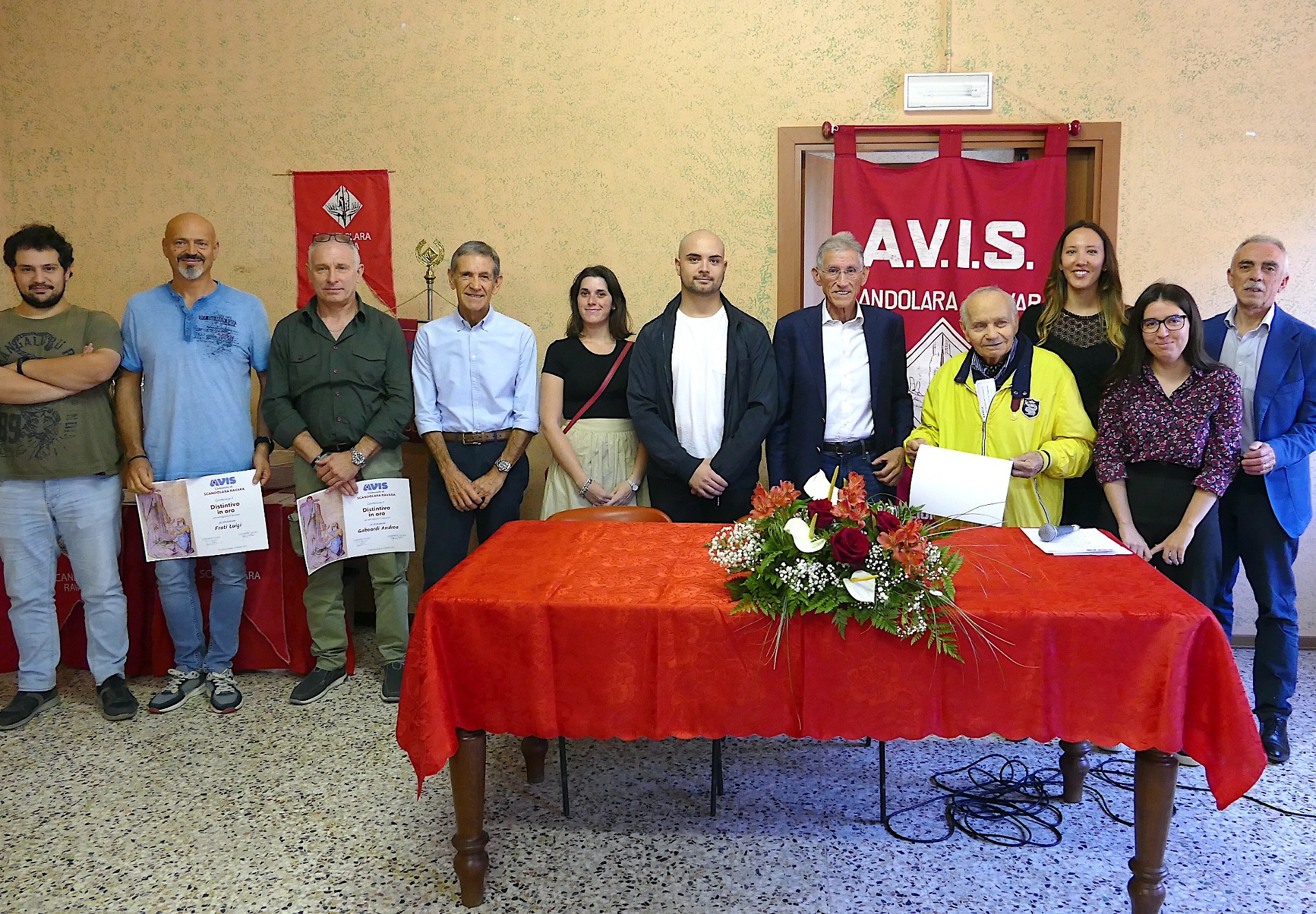 avis