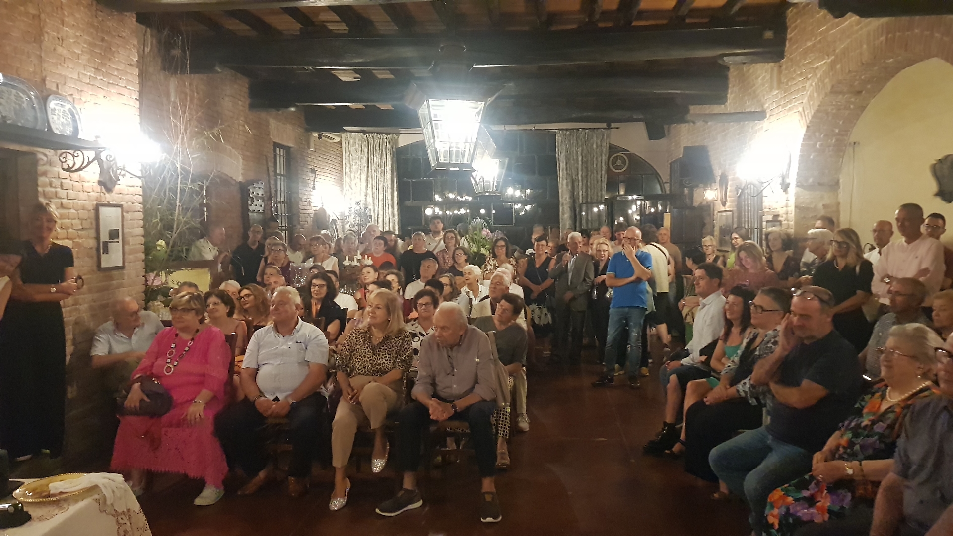 PUBBLICO
