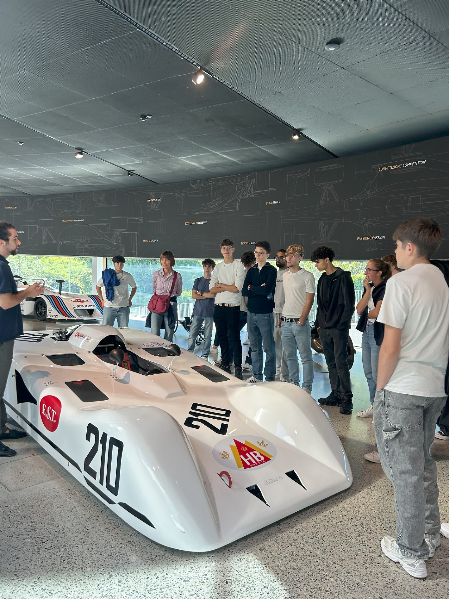 dallara