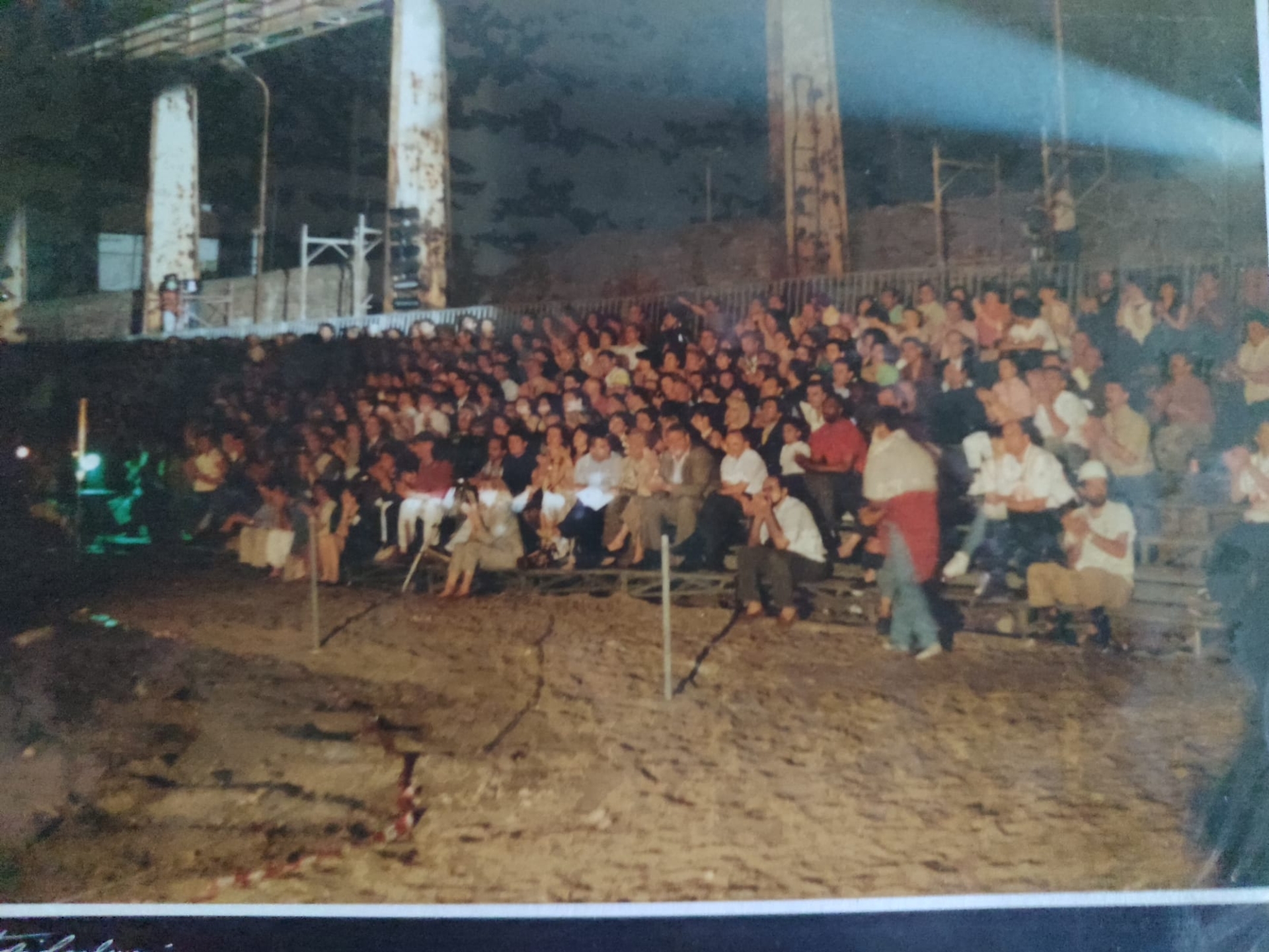 Pubblico alla Ferriera 